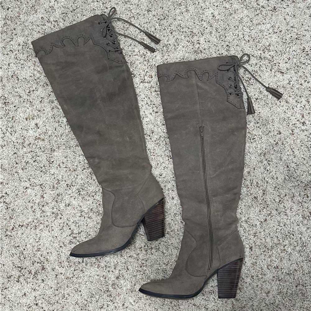 REPORT Women’s Taupe Over-The-Knee Suede Western Zipper Boots. Size 8. Like-New!